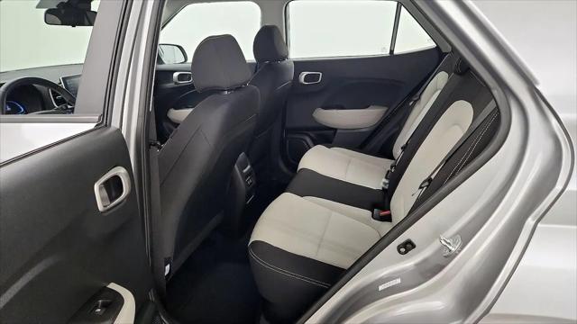 2024 Hyundai Venue SEL
