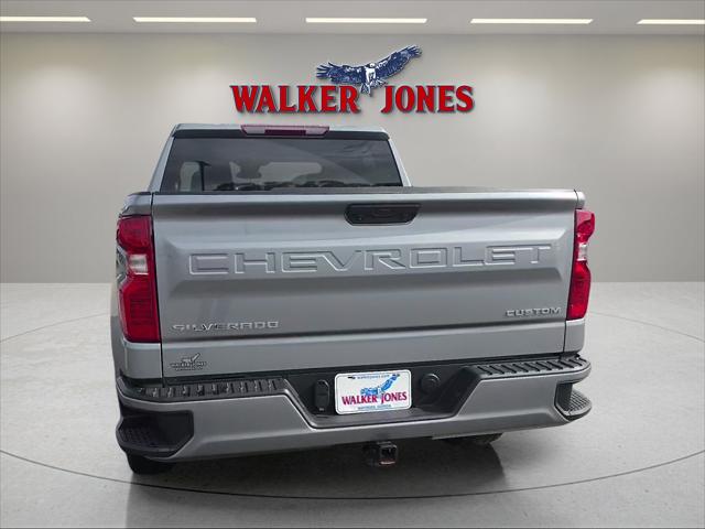 2024 Chevrolet Silverado 1500 2WD Crew Cab Short Bed Custom
