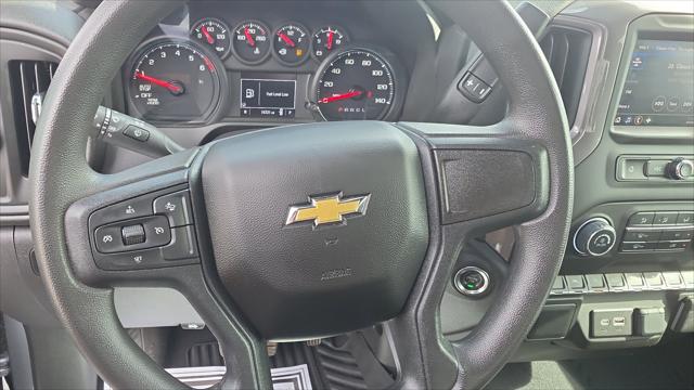 2024 Chevrolet Silverado 1500 2WD Crew Cab Short Bed Custom