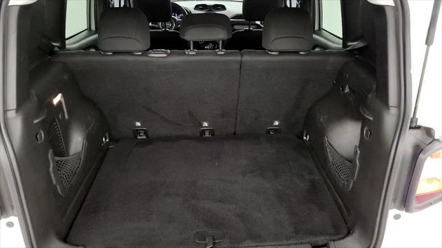 2018 Jeep Renegade Latitude FWD