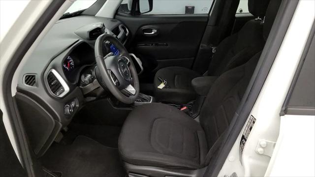 2018 Jeep Renegade Latitude FWD