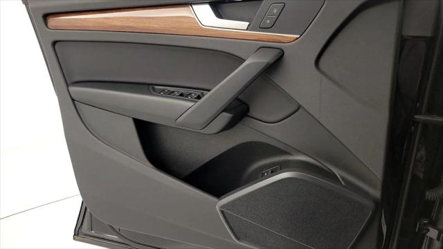 2023 Audi Q5 Premium 40 TFSI quattro S tronic