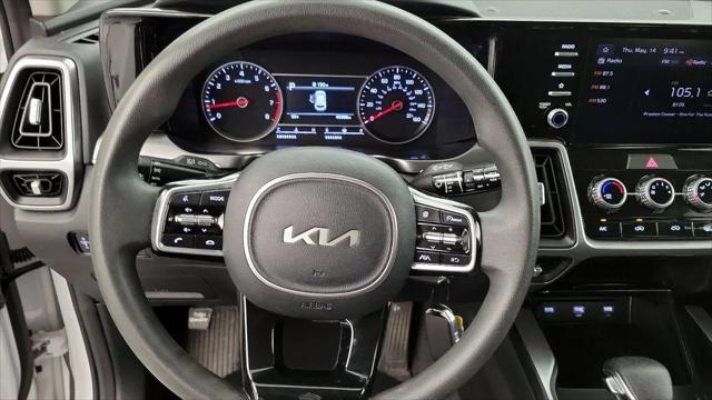 2023 Kia Sorento LX