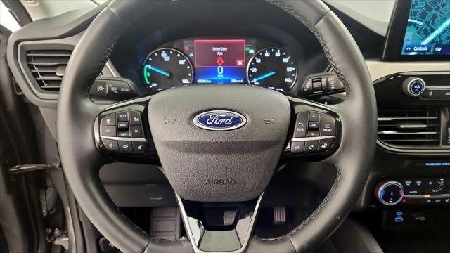 2022 Ford Escape SE Hybrid