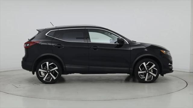 2022 Nissan Rogue Sport SL AWD Xtronic CVT