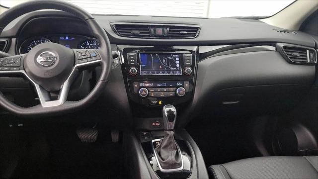 2022 Nissan Rogue Sport SL AWD Xtronic CVT
