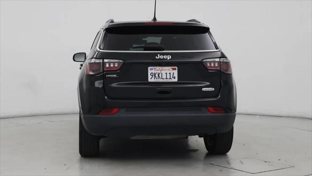2022 Jeep Compass Latitude FWD