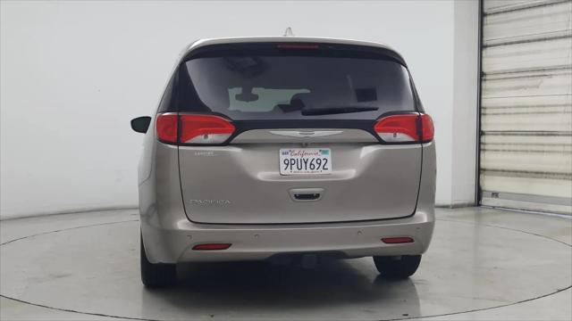 2017 Chrysler Pacifica LX