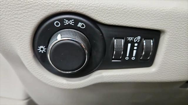 2017 Chrysler Pacifica LX