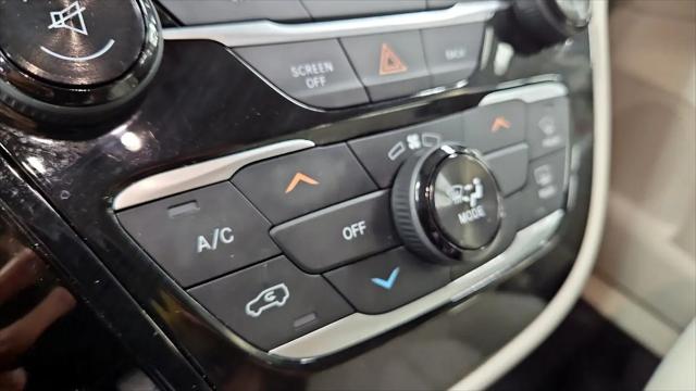 2017 Chrysler Pacifica LX