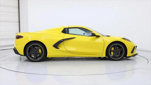 2025 Chevrolet Corvette Stingray RWD Convertible 2LT