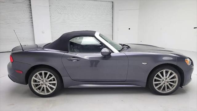 2017 Fiat 124 Spider Lusso