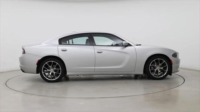 2022 Dodge Charger SXT RWD