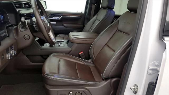 2024 GMC Sierra 1500 2WD Crew Cab Short Box Denali