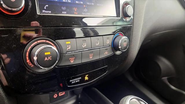 2022 Nissan Rogue Sport S FWD Xtronic CVT