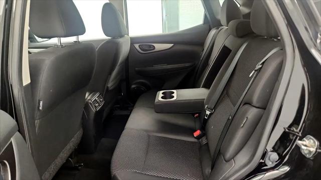 2022 Nissan Rogue Sport S FWD Xtronic CVT