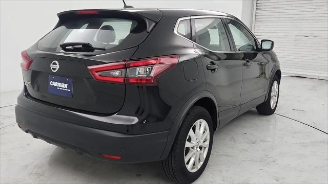 2022 Nissan Rogue Sport S FWD Xtronic CVT
