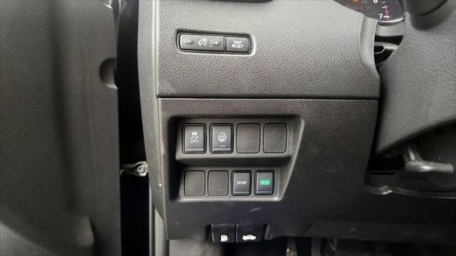 2022 Nissan Rogue Sport S FWD Xtronic CVT