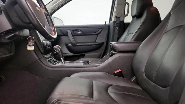 2017 Chevrolet Traverse 2LT