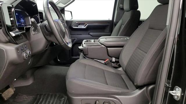 2023 Chevrolet Silverado 1500 4WD Crew Cab Short Bed LT with 2FL