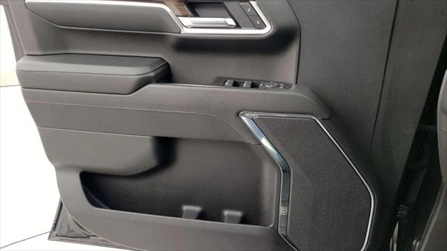 2023 Chevrolet Silverado 1500 4WD Crew Cab Short Bed LT with 2FL