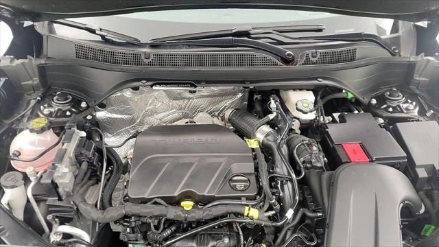 2025 Chevrolet Trax FWD LT