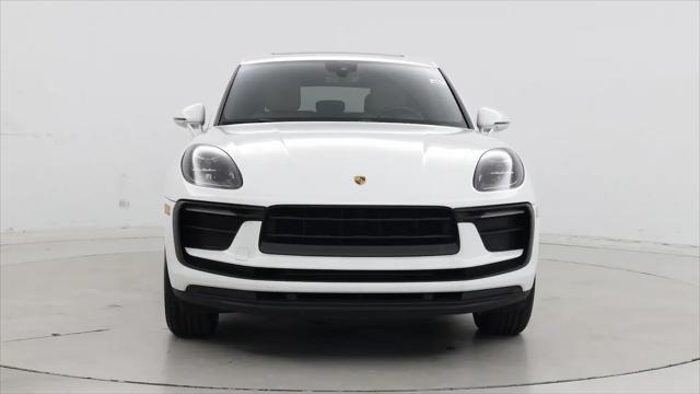 2022 Porsche Macan Macan