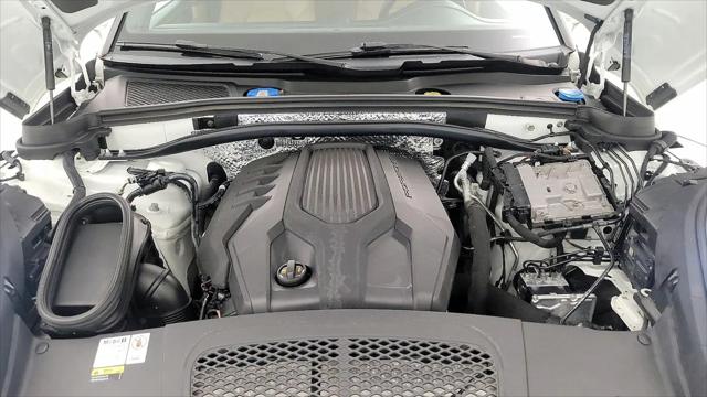 2022 Porsche Macan Macan
