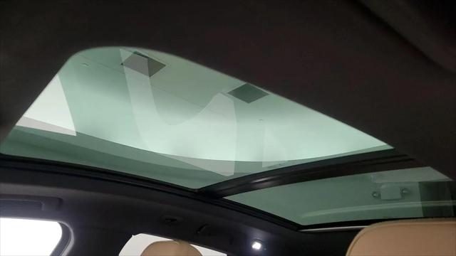 2022 Porsche Macan Macan