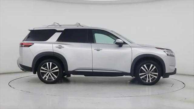 2024 Nissan Pathfinder Platinum FWD