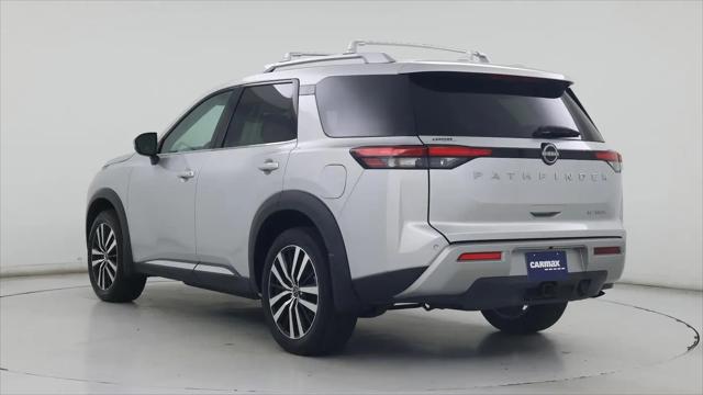 2024 Nissan Pathfinder Platinum FWD
