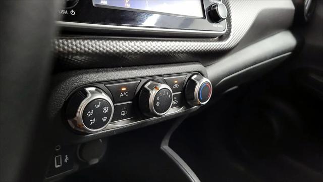 2020 Nissan Kicks S Xtronic CVT