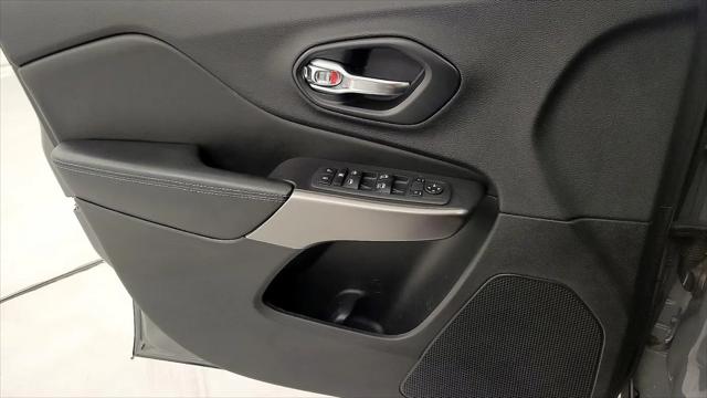 2021 Jeep Cherokee Latitude Plus FWD