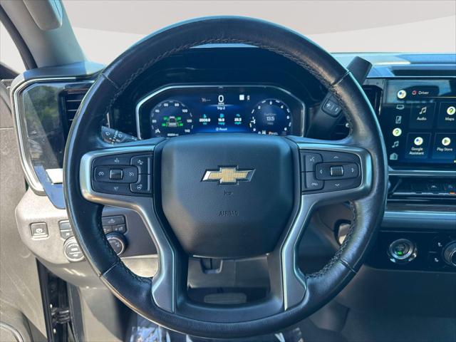 2022 Chevrolet Silverado 1500 4WD Crew Cab Short Bed LT with 2FL