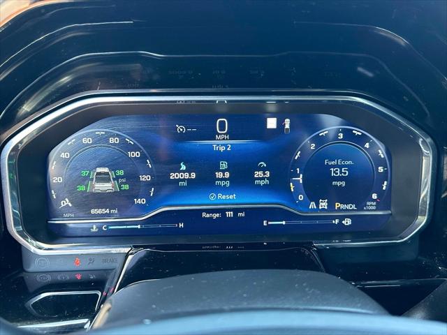 2022 Chevrolet Silverado 1500 4WD Crew Cab Short Bed LT with 2FL