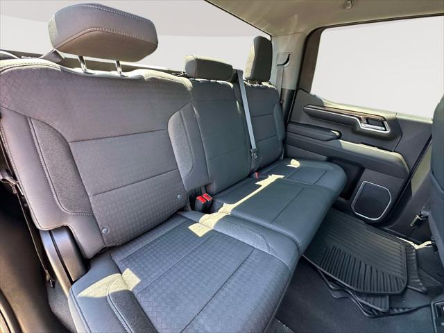 2022 Chevrolet Silverado 1500 4WD Crew Cab Short Bed LT with 2FL