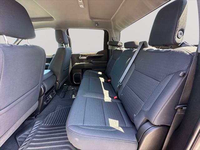 2022 Chevrolet Silverado 1500 4WD Crew Cab Short Bed LT with 2FL