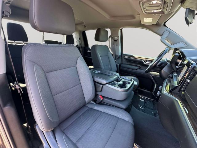 2022 Chevrolet Silverado 1500 4WD Crew Cab Short Bed LT with 2FL