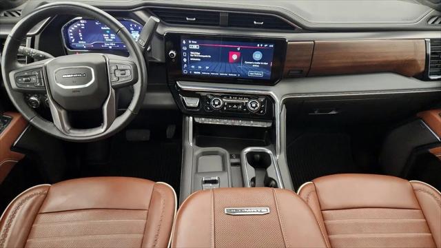 2025 GMC Sierra 2500HD 4WD Crew Cab Standard Bed Denali Ultimate