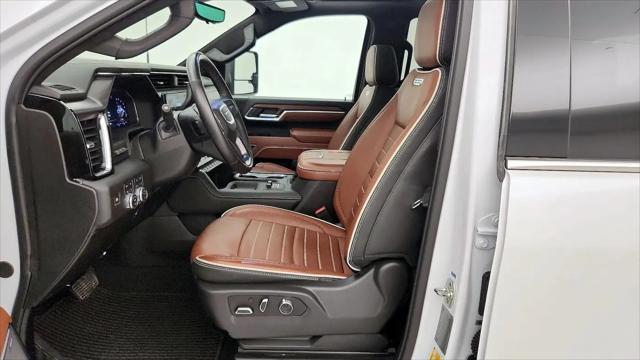 2025 GMC Sierra 2500HD 4WD Crew Cab Standard Bed Denali Ultimate