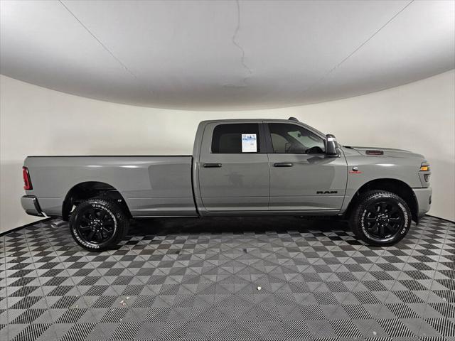 2026 RAM Ram 3500 RAM 3500 BIG HORN CREW CAB 4X4 8 BOX