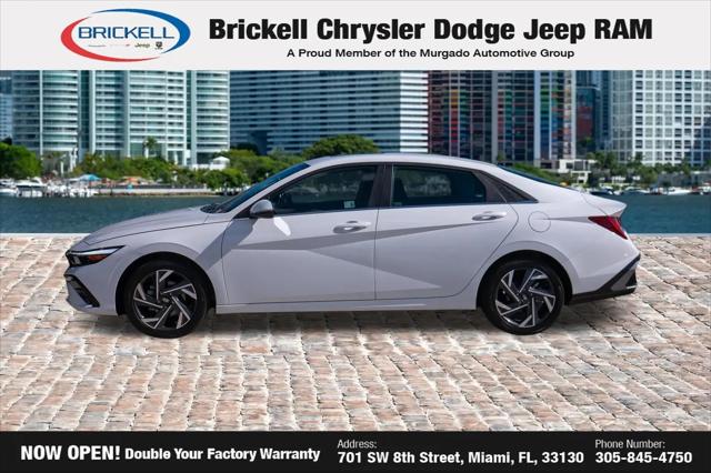 2025 Hyundai Elantra Hybrid Limited