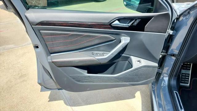 2024 Volkswagen Jetta GLI 40th Anniversary Edition