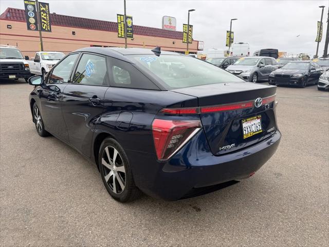 2017 Toyota Mirai Base