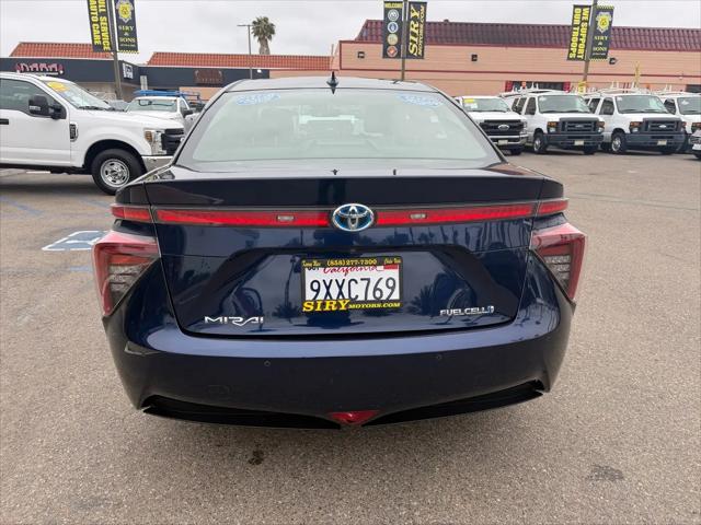 2017 Toyota Mirai Base