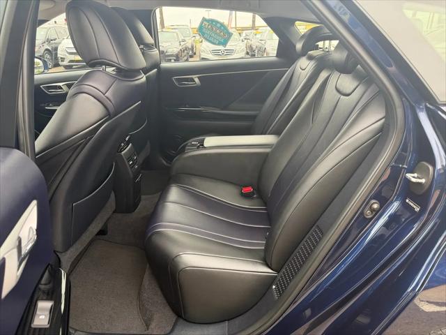 2017 Toyota Mirai Base