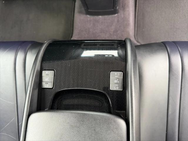 2017 Toyota Mirai Base