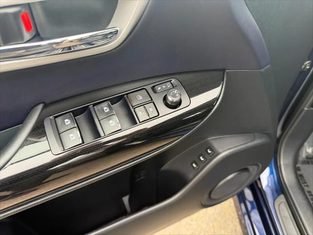 2017 Toyota Mirai Base