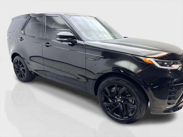 2023 Land Rover Discovery P300 S R-Dynamic