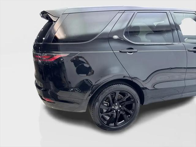 2023 Land Rover Discovery P300 S R-Dynamic